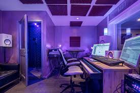 Voice Over training at The Backlot studios Voice Over Training